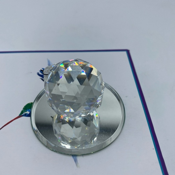 Vintage Swarovski Crystal Ball Decorative 1.5" No Box In excellent Condition - Picture 4 of 5